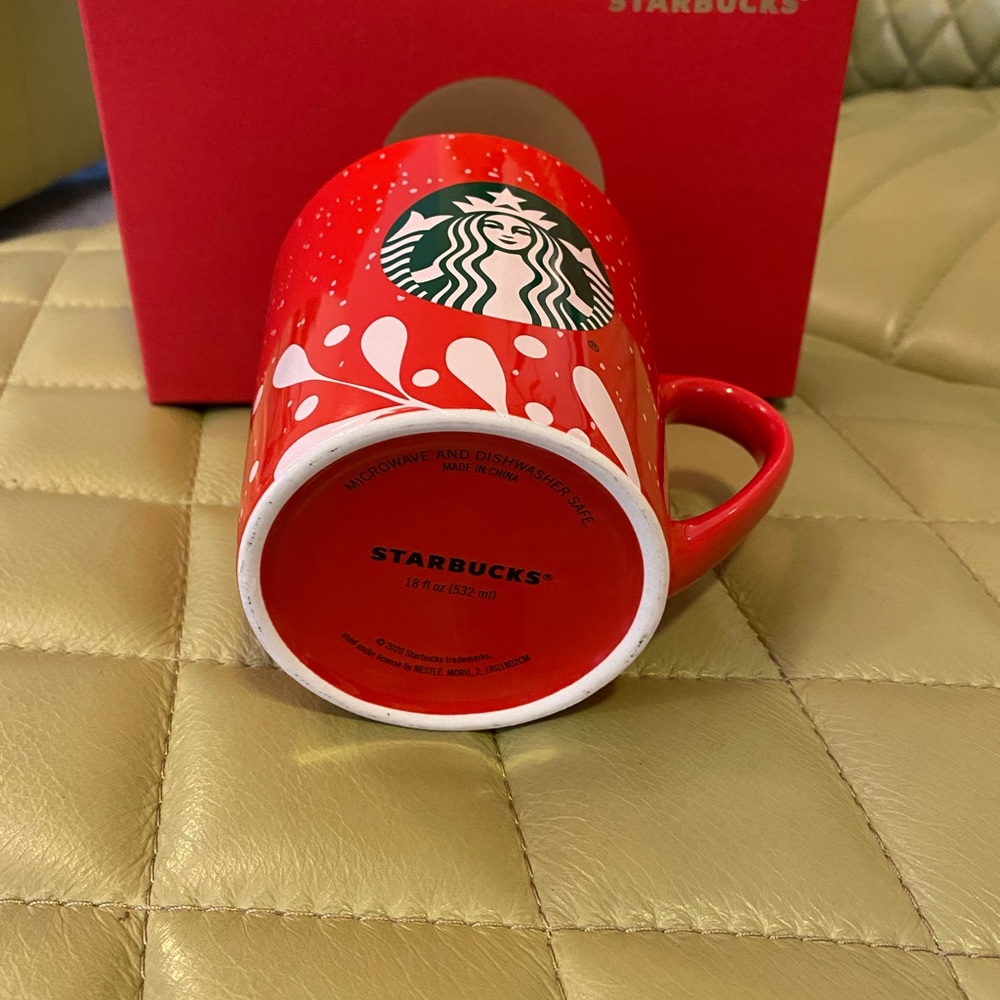 Starbucks Christmas Mug NWT - Picture 3 of 3